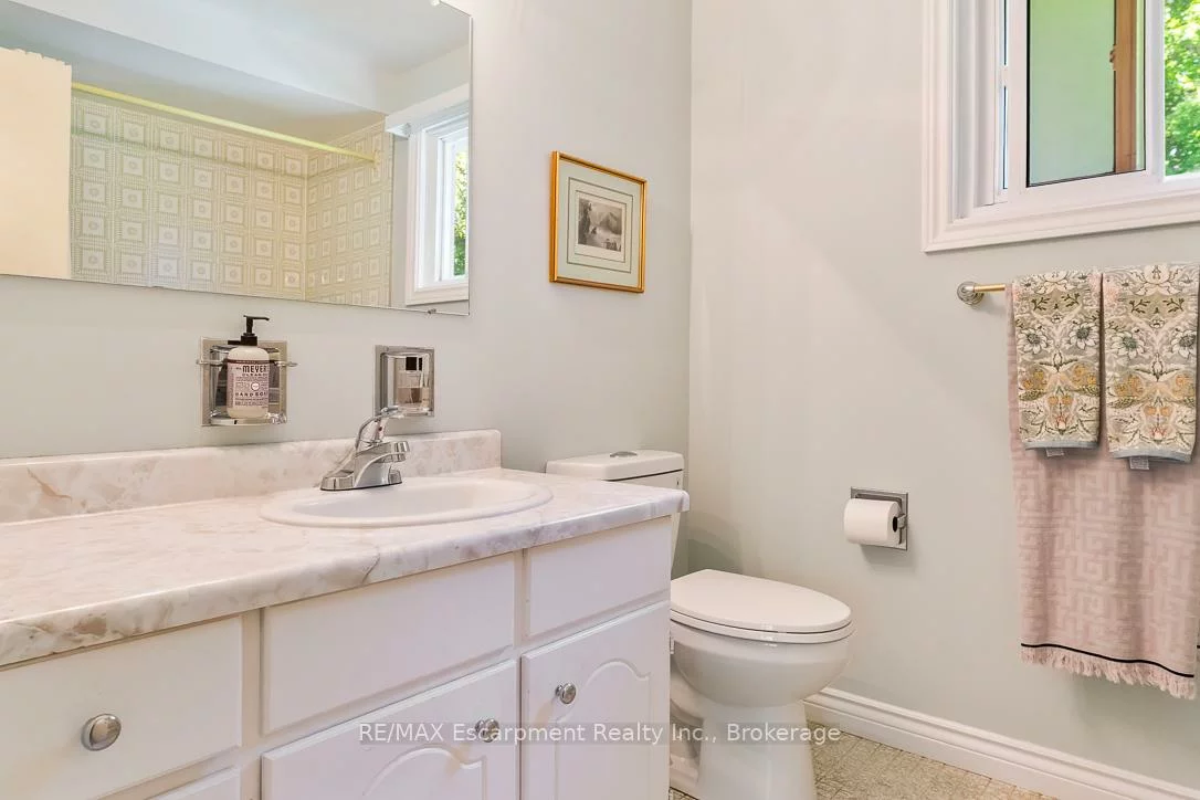255, Spring Garden, 1017 - SW Southwest, Oakville