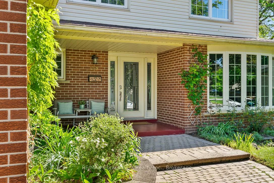 255, Spring Garden, 1017 - SW Southwest, Oakville