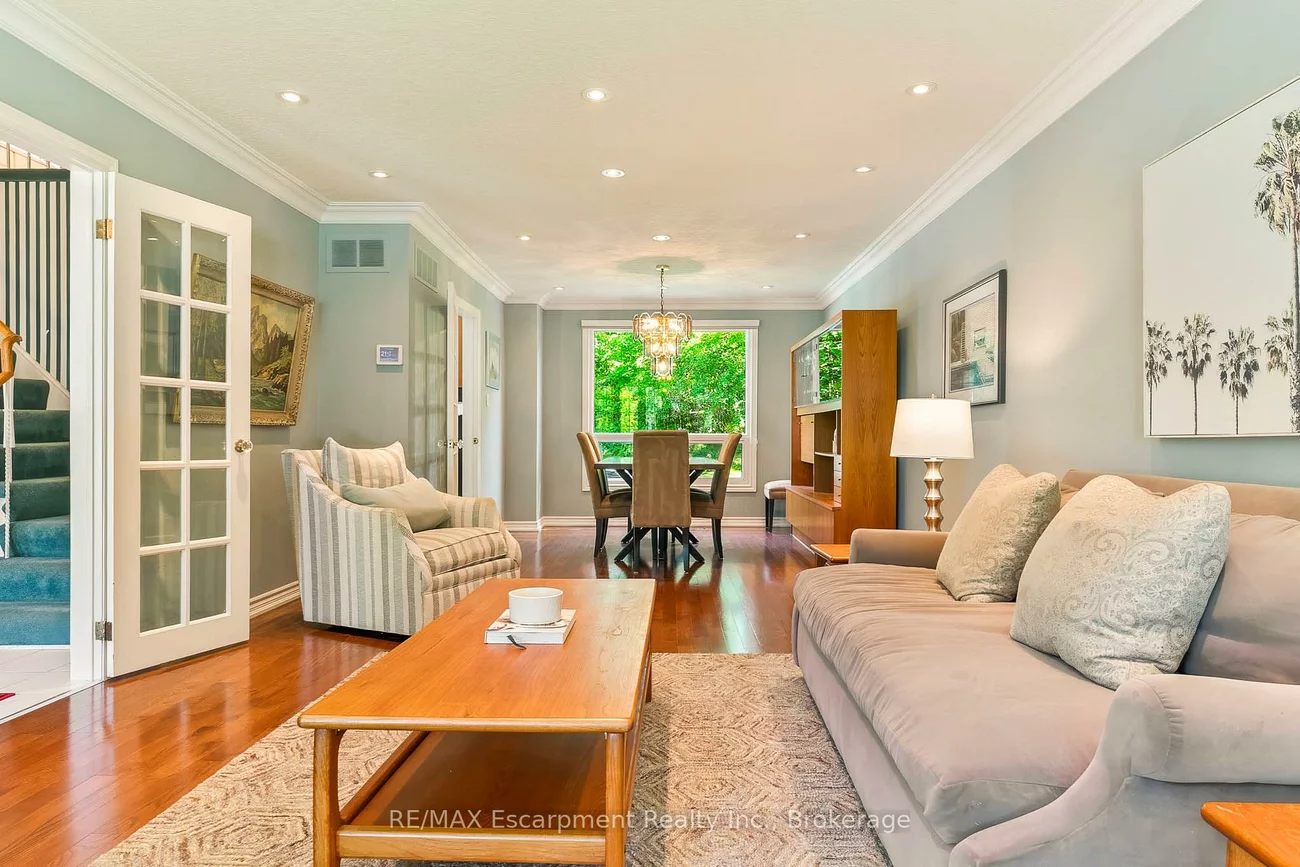 255, Spring Garden, 1017 - SW Southwest, Oakville