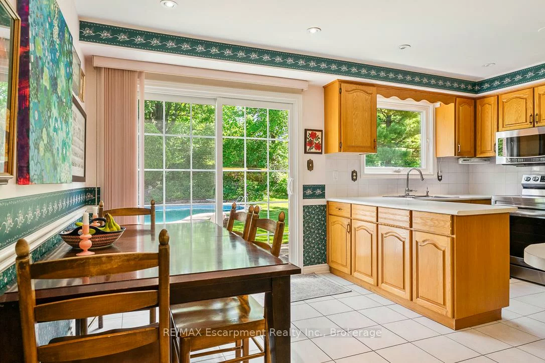 255, Spring Garden, 1017 - SW Southwest, Oakville
