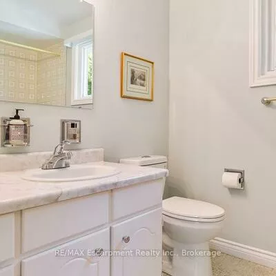 255, Spring Garden, 1017 - SW Southwest, Oakville