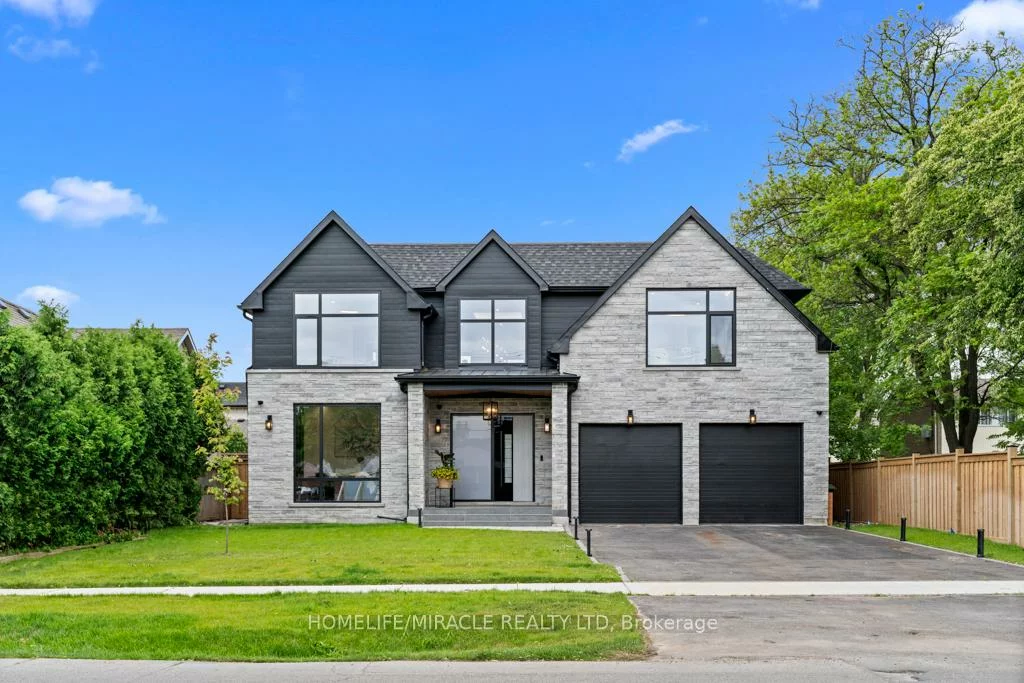 282, Maurice, 1002 - CO Central, Oakville