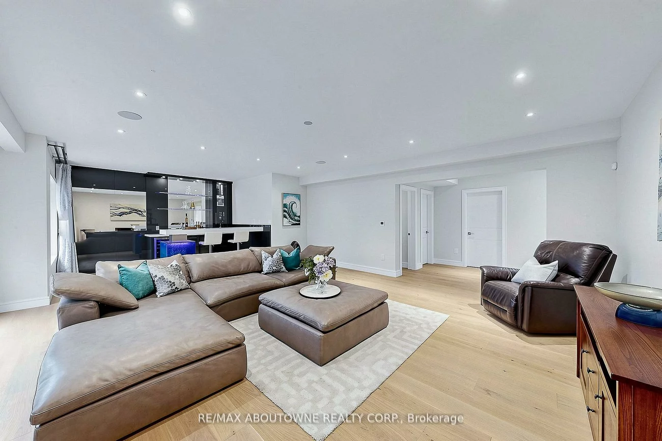 1364, Acton, 1011 - MO Morrison, Oakville