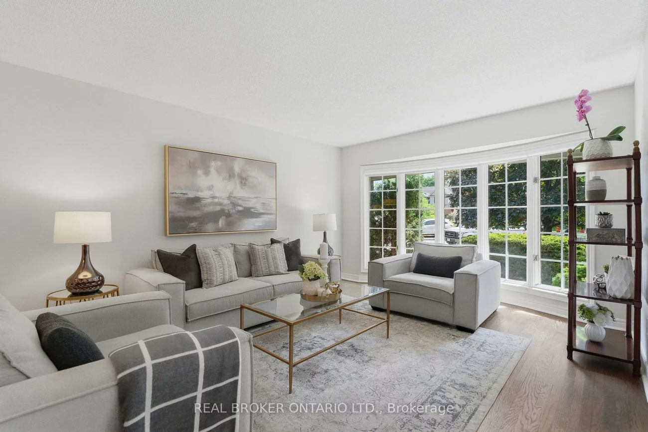 2205, Shaftesbury, 1009 - JC Joshua Creek, Oakville