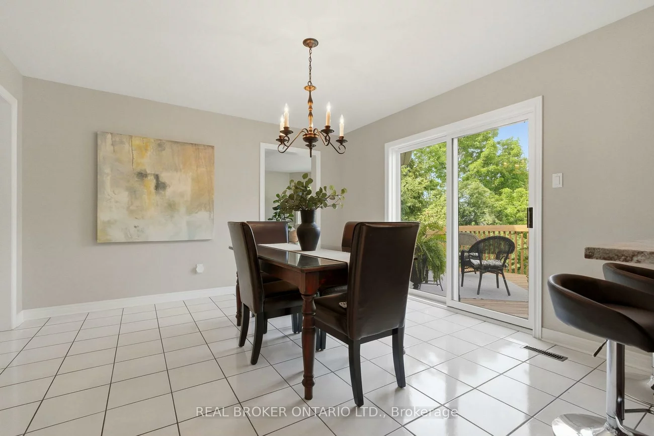 2205, Shaftesbury, 1009 - JC Joshua Creek, Oakville