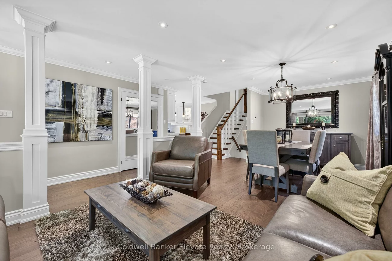 1432, Livingston, 1005 - FA Falgarwood, Oakville