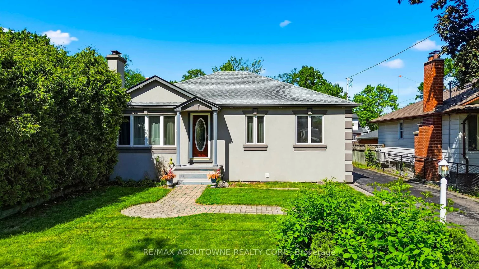 253, Maurice, 1002 - CO Central, Oakville