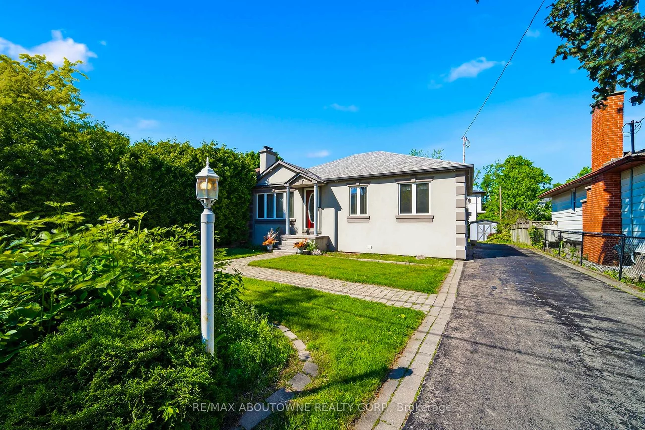 253, Maurice, 1002 - CO Central, Oakville