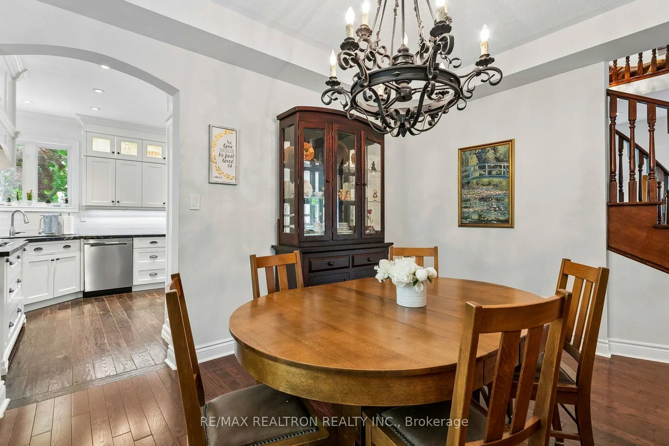 2207, Mariposa, 1019 - WM Westmount, Oakville