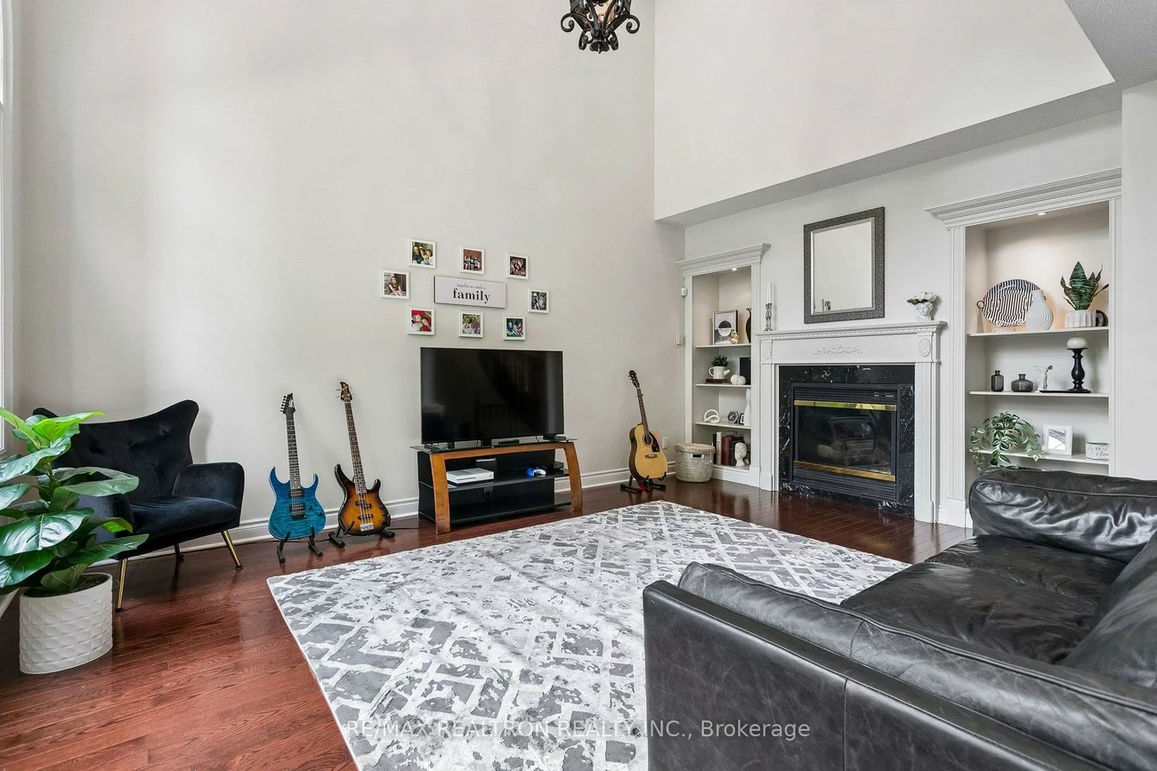 2207, Mariposa, 1019 - WM Westmount, Oakville