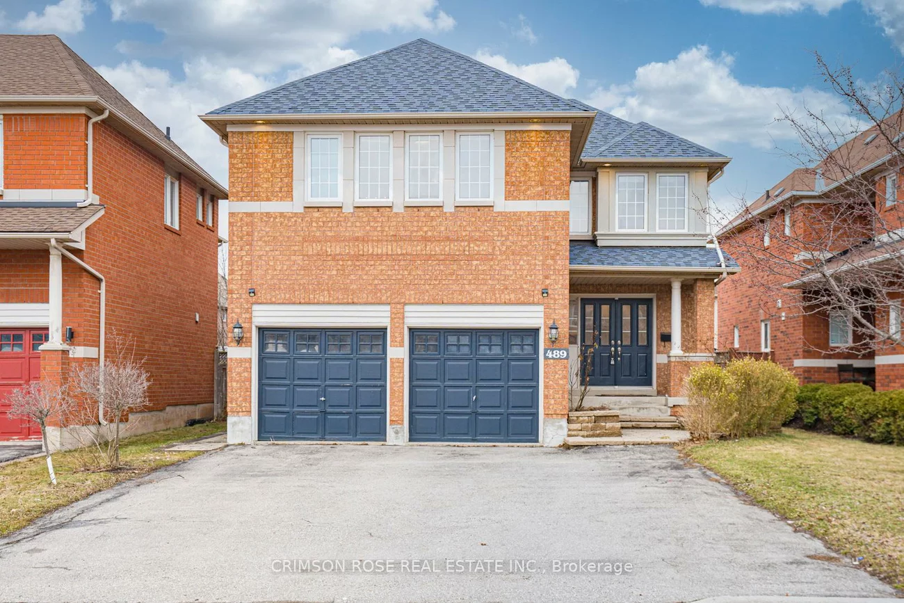 489, Ravineview, 1018 - WC Wedgewood Creek, Oakville