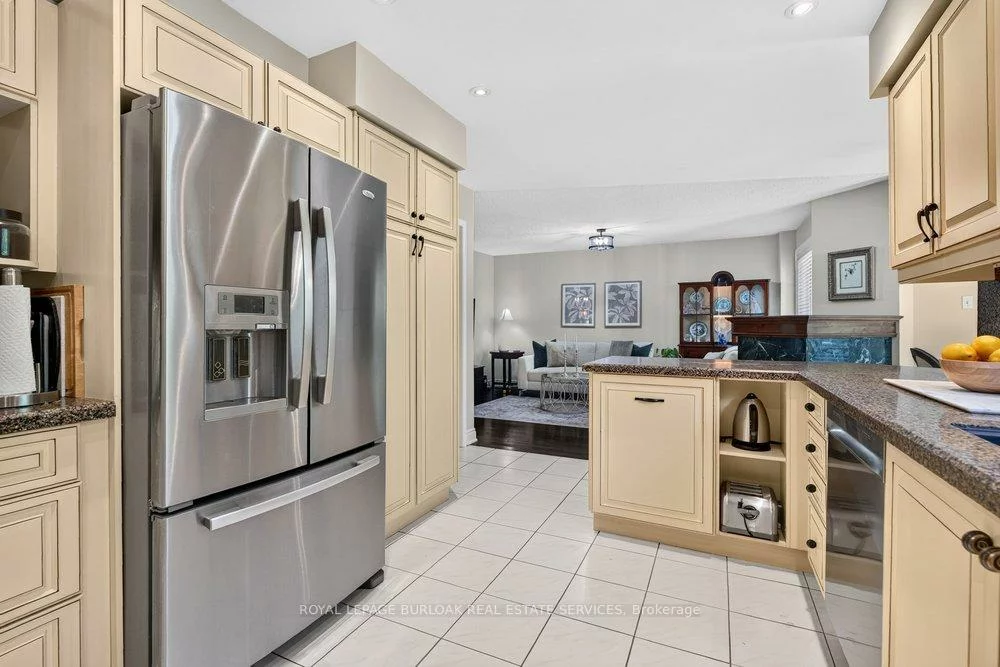 2255, Vista Oak, 1022 - WT West Oak Trails, Oakville