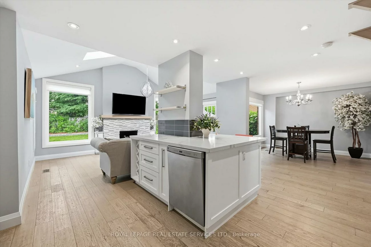 147, Speyside, 1001 - BR Bronte, Oakville
