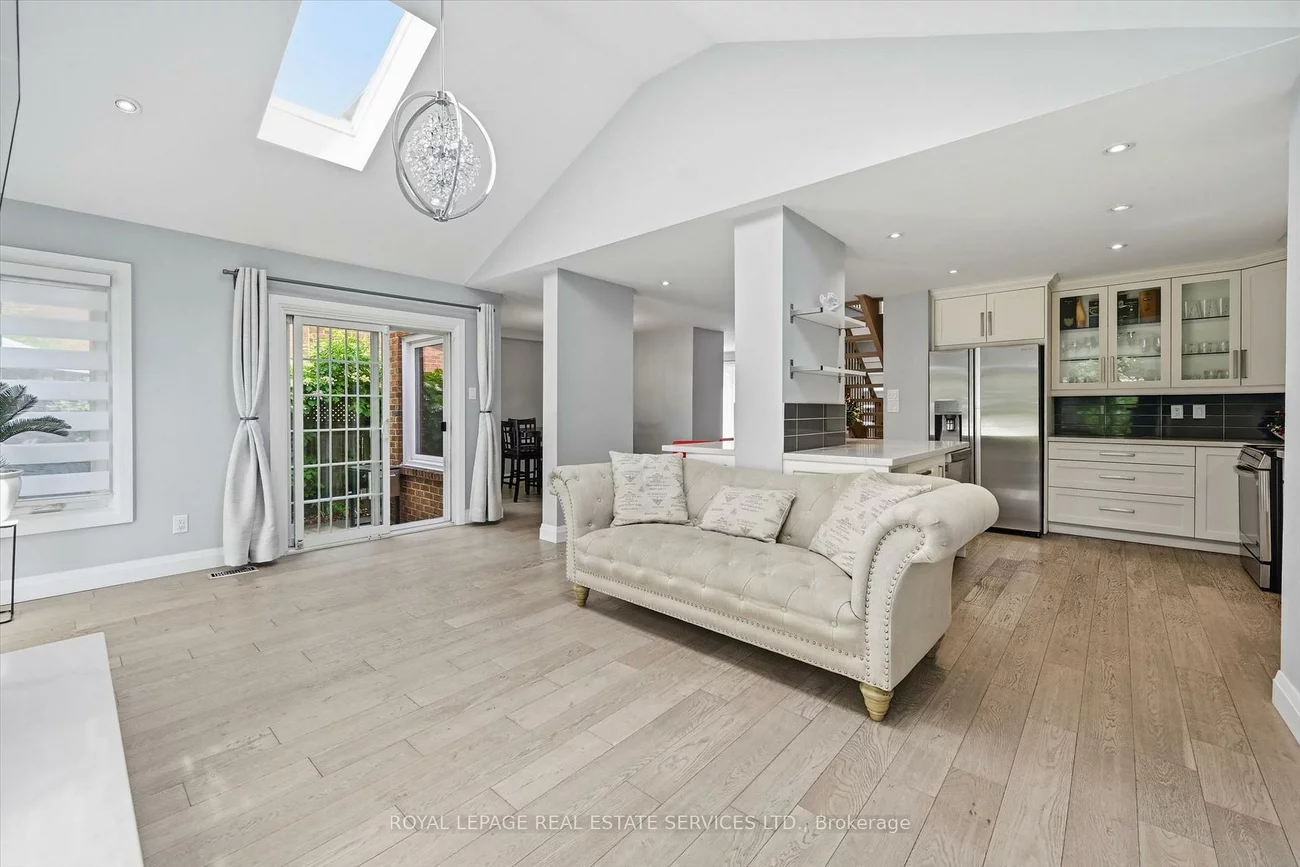 147, Speyside, 1001 - BR Bronte, Oakville