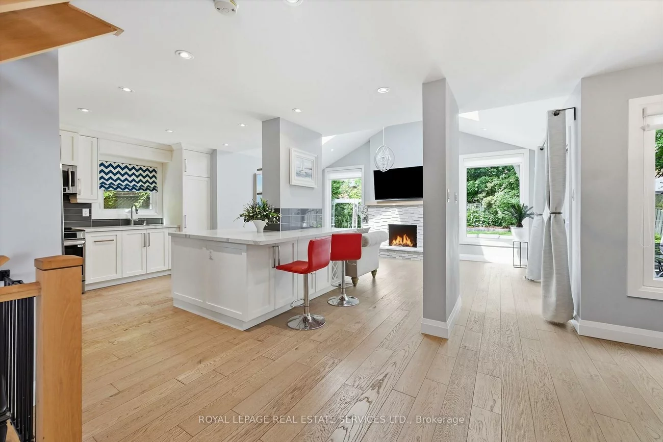 147, Speyside, 1001 - BR Bronte, Oakville