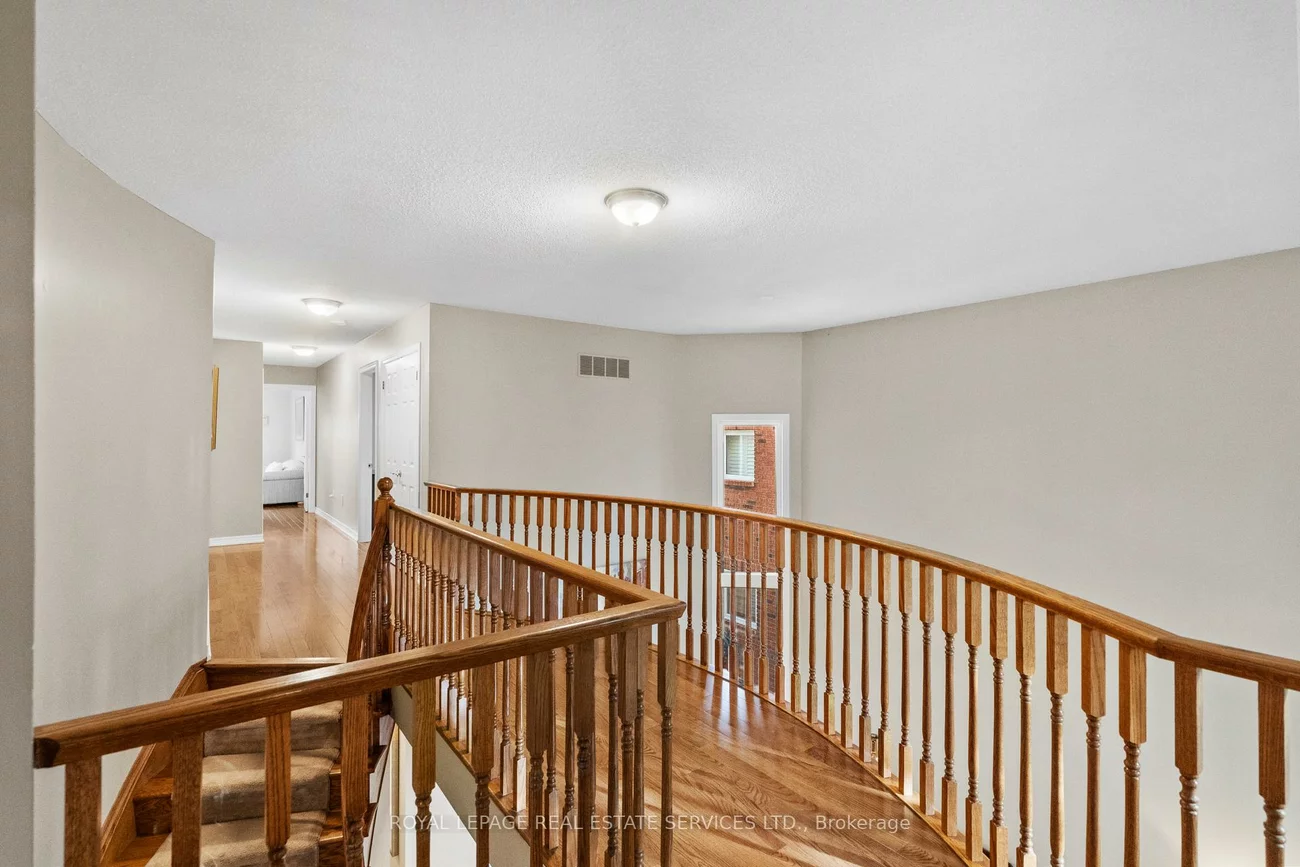 2045, Rosemount, 1019 - WM Westmount, Oakville