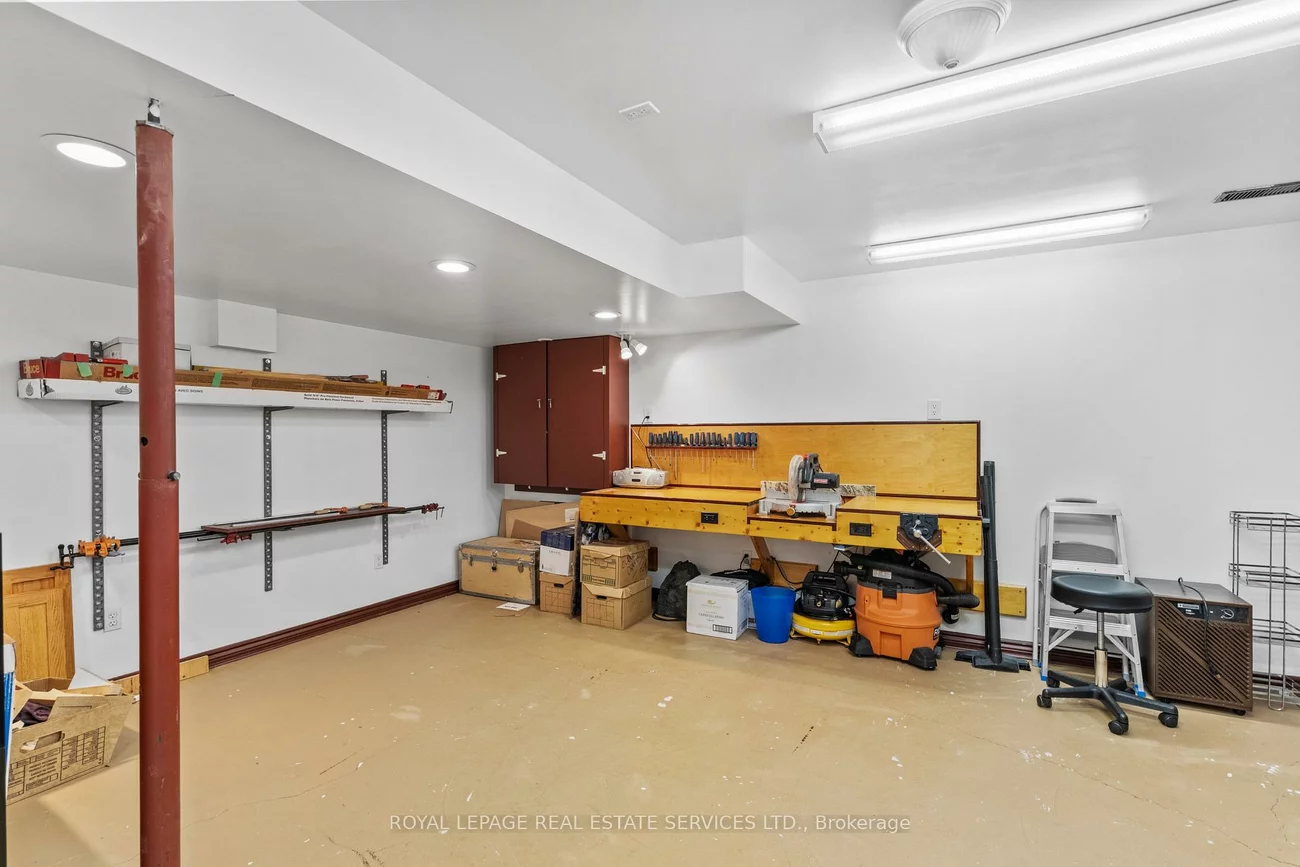 2045, Rosemount, 1019 - WM Westmount, Oakville