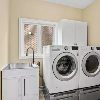2045, Rosemount, 1019 - WM Westmount, Oakville