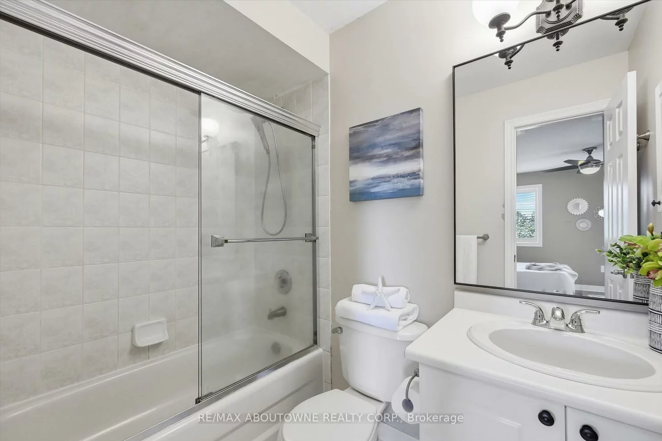 2420, RAVINEBROOK, 1018 - WC Wedgewood Creek, Oakville