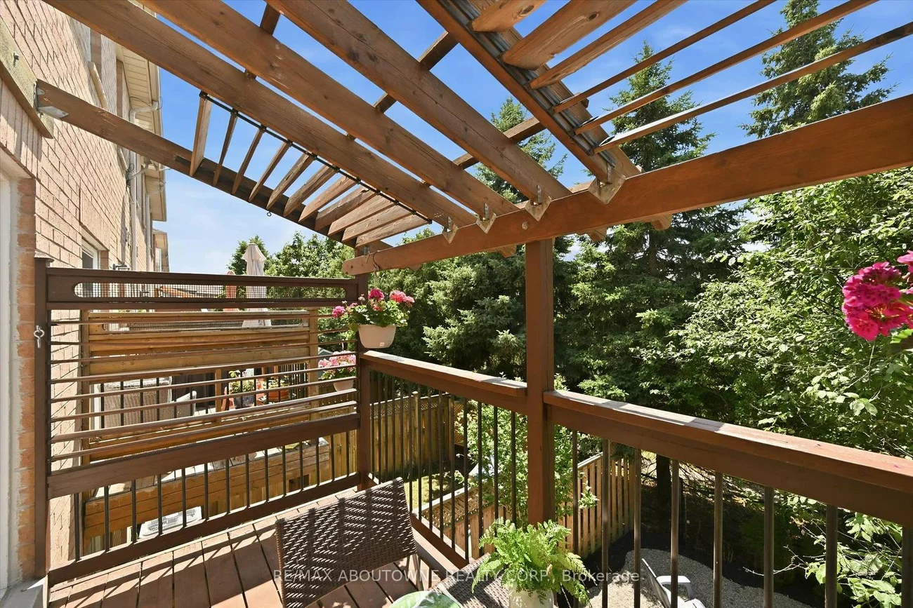 2420, RAVINEBROOK, 1018 - WC Wedgewood Creek, Oakville
