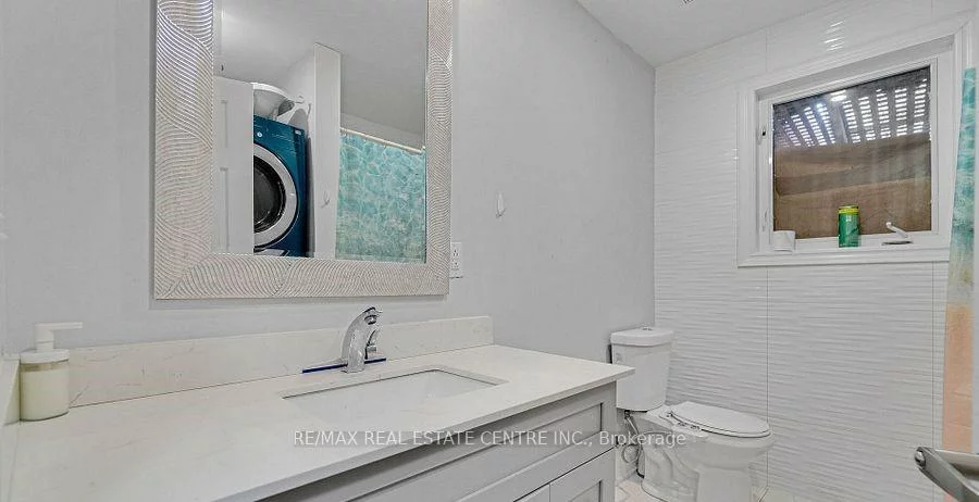 1011, Pearson, 1003 - CP College Park, Oakville