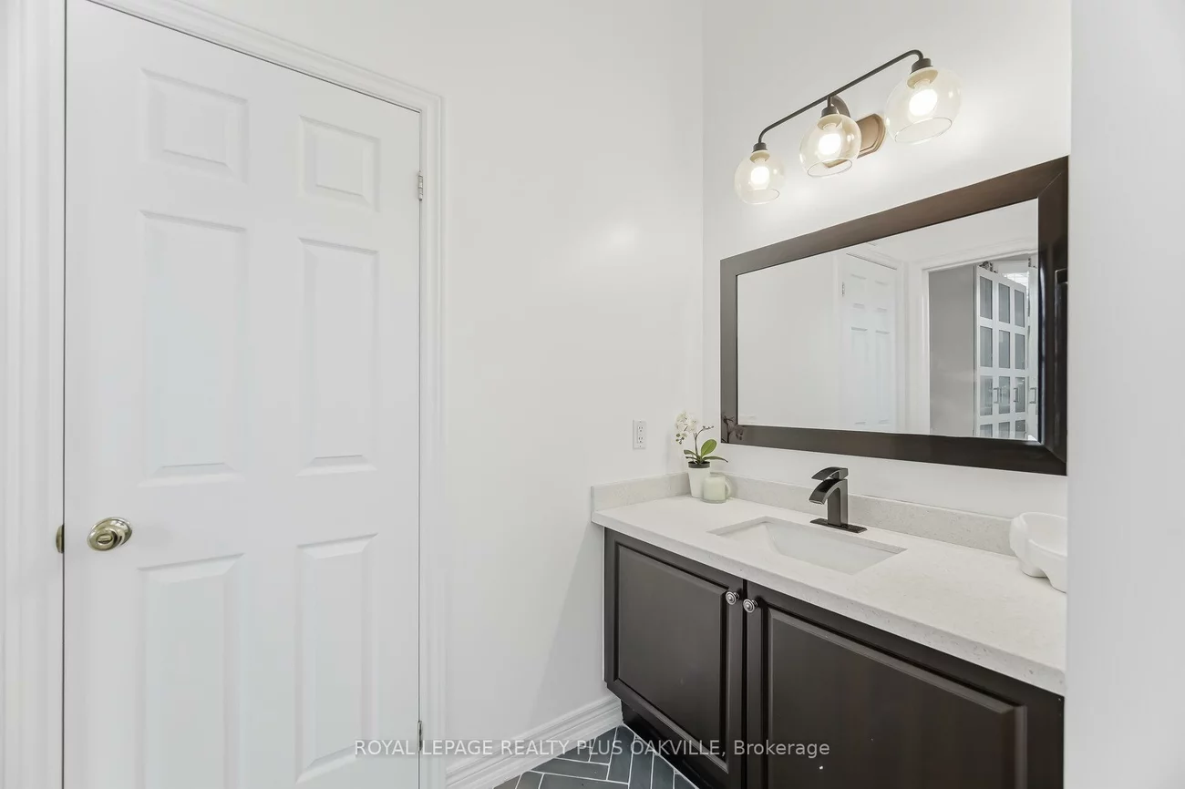 3409, Liptay, 1000 - BC Bronte Creek, Oakville