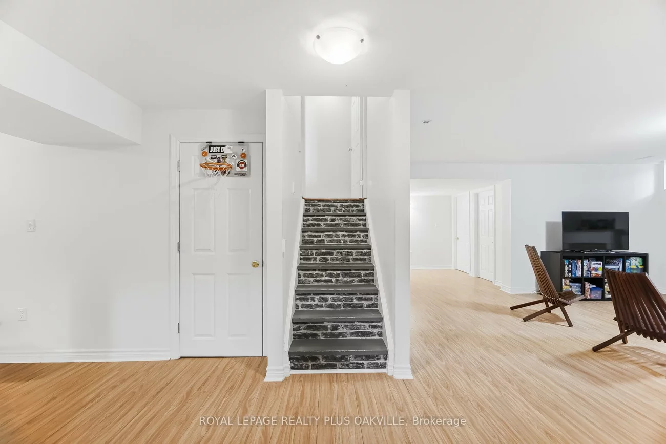 3409, Liptay, 1000 - BC Bronte Creek, Oakville