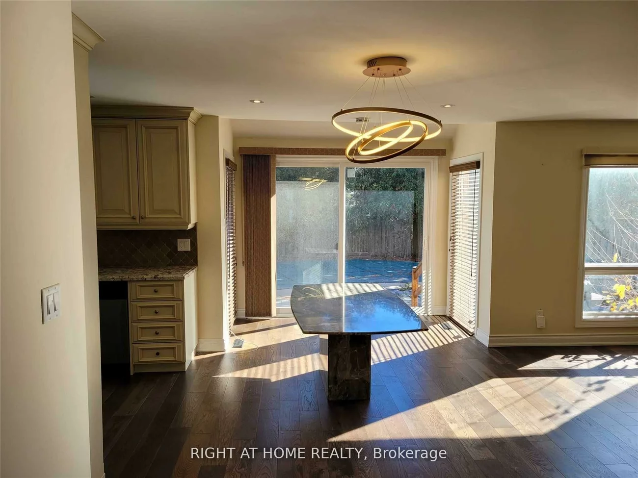 1080, Glenashton, 1018 - WC Wedgewood Creek, Oakville