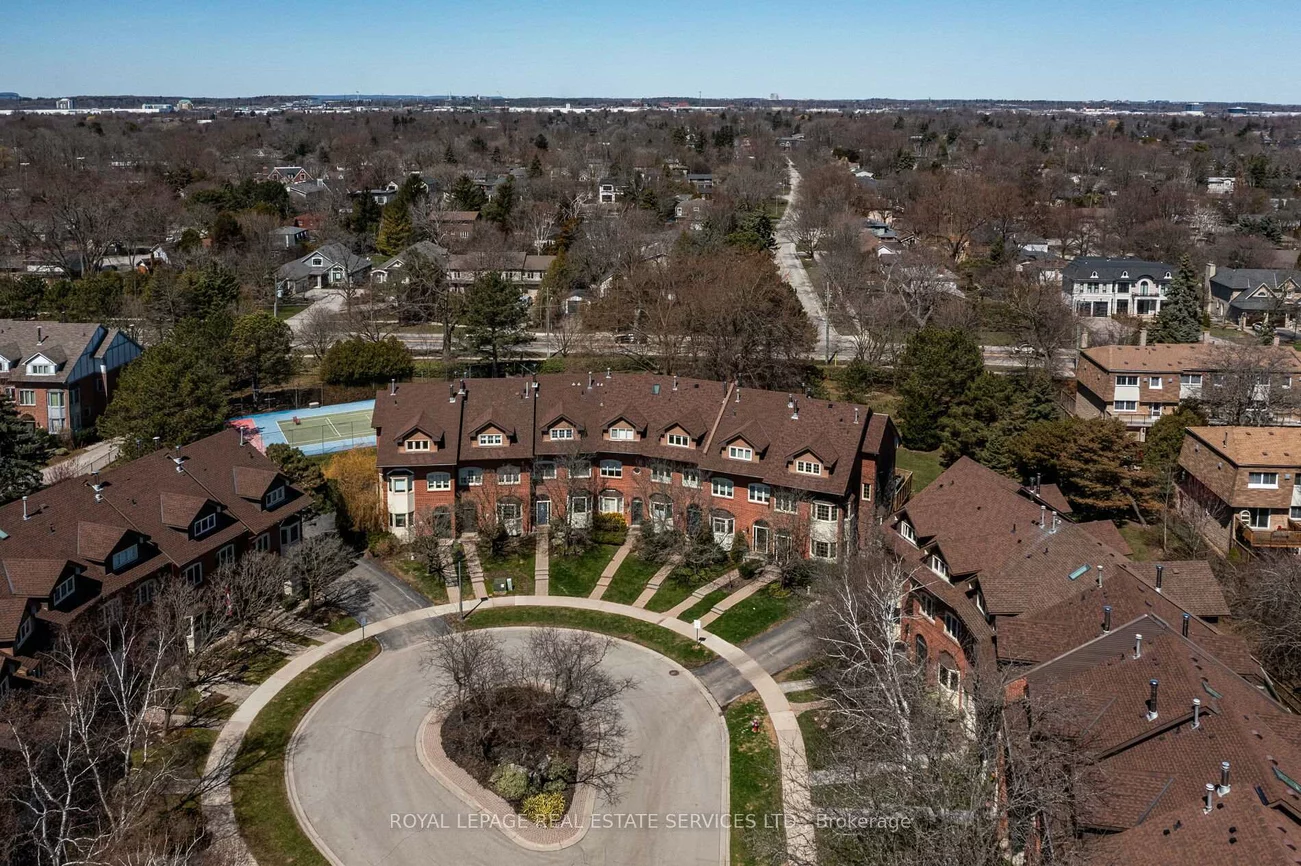 68, Tradewind, 1001 - BR Bronte, Oakville