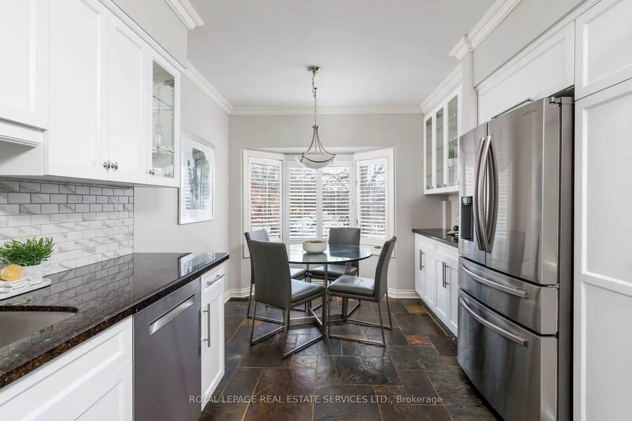 68, Tradewind, 1001 - BR Bronte, Oakville