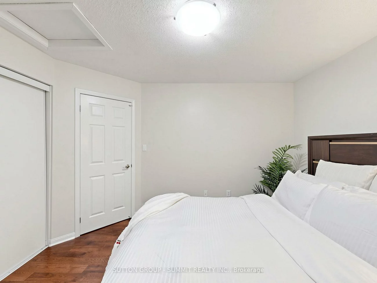 3032, Dewridge, 1000 - BC Bronte Creek, Oakville