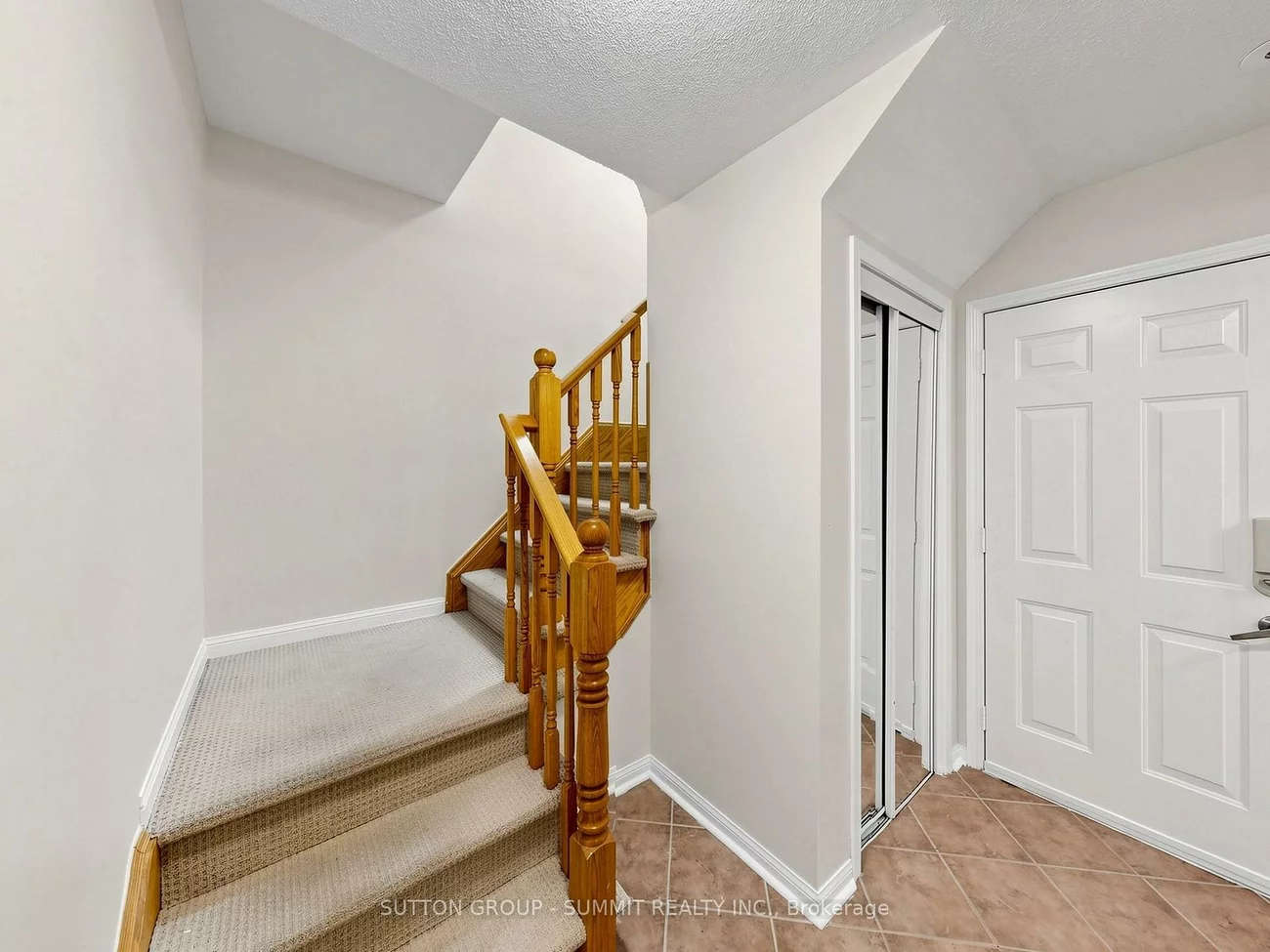 3032, Dewridge, 1000 - BC Bronte Creek, Oakville