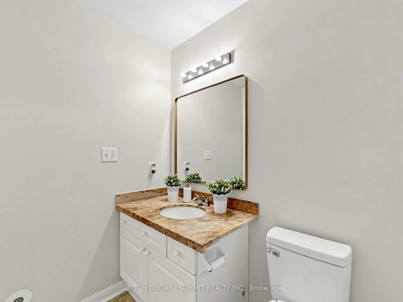 3032, Dewridge, 1000 - BC Bronte Creek, Oakville