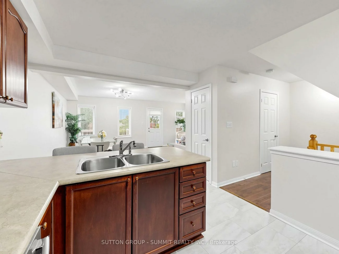 3032, Dewridge, 1000 - BC Bronte Creek, Oakville