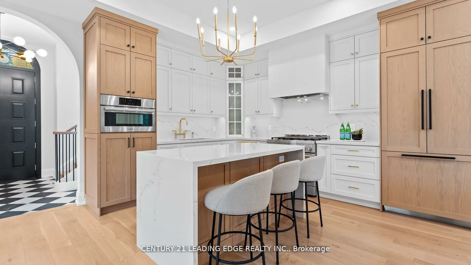 197, Glen Oak, 1020 - WO West, Oakville