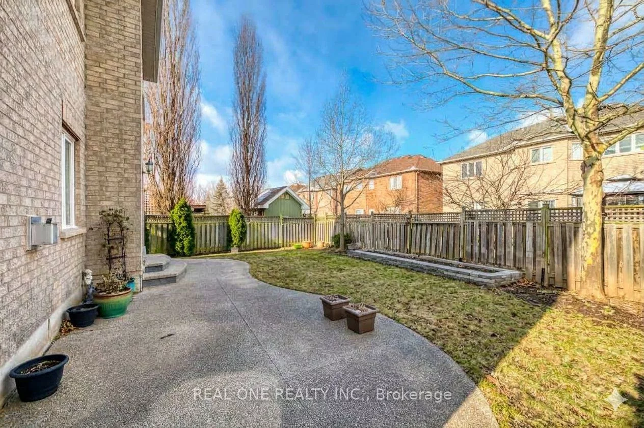 2511, Felhaber, 1009 - JC Joshua Creek, Oakville