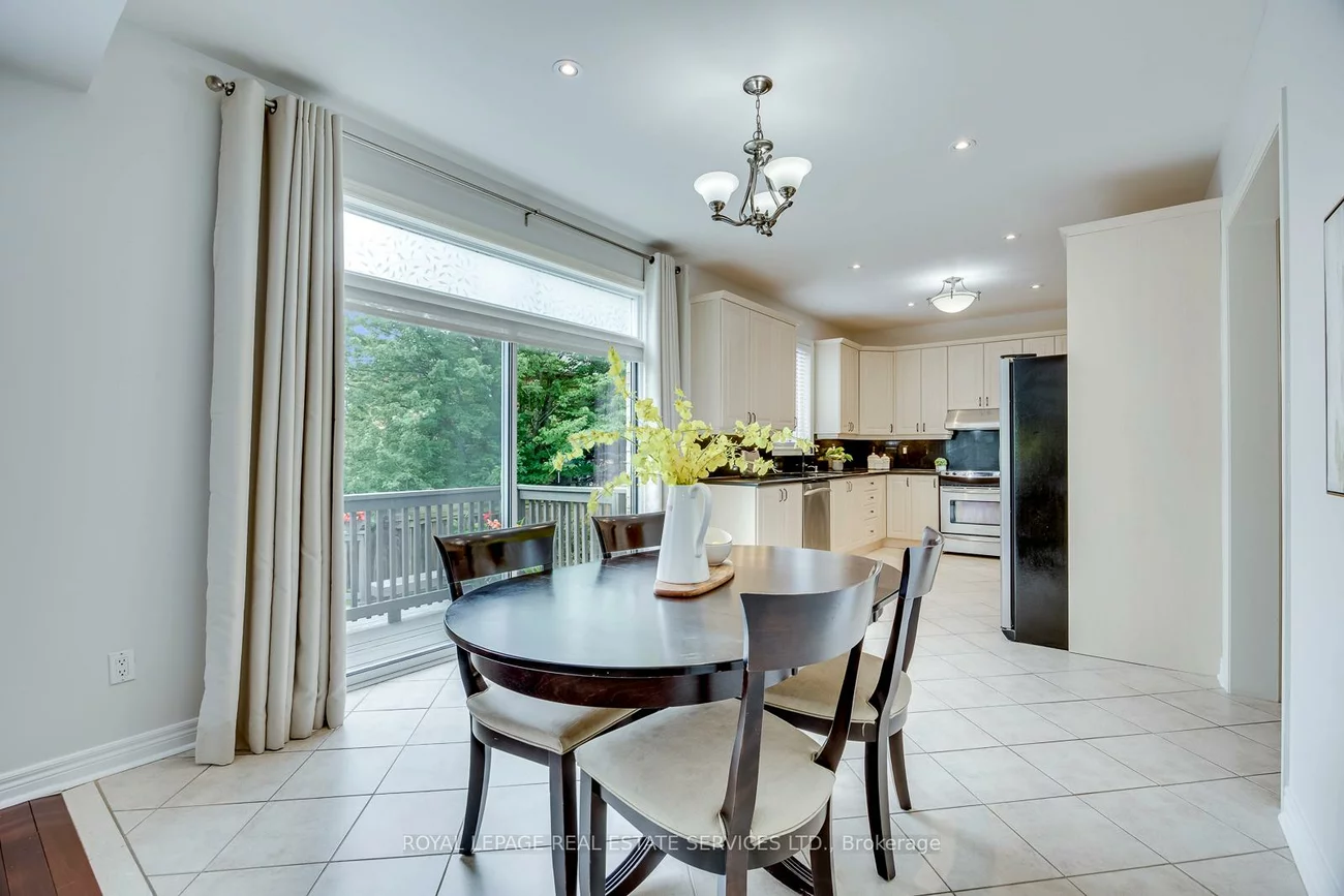 2249, Glazebrook, 1019 - WM Westmount, Oakville