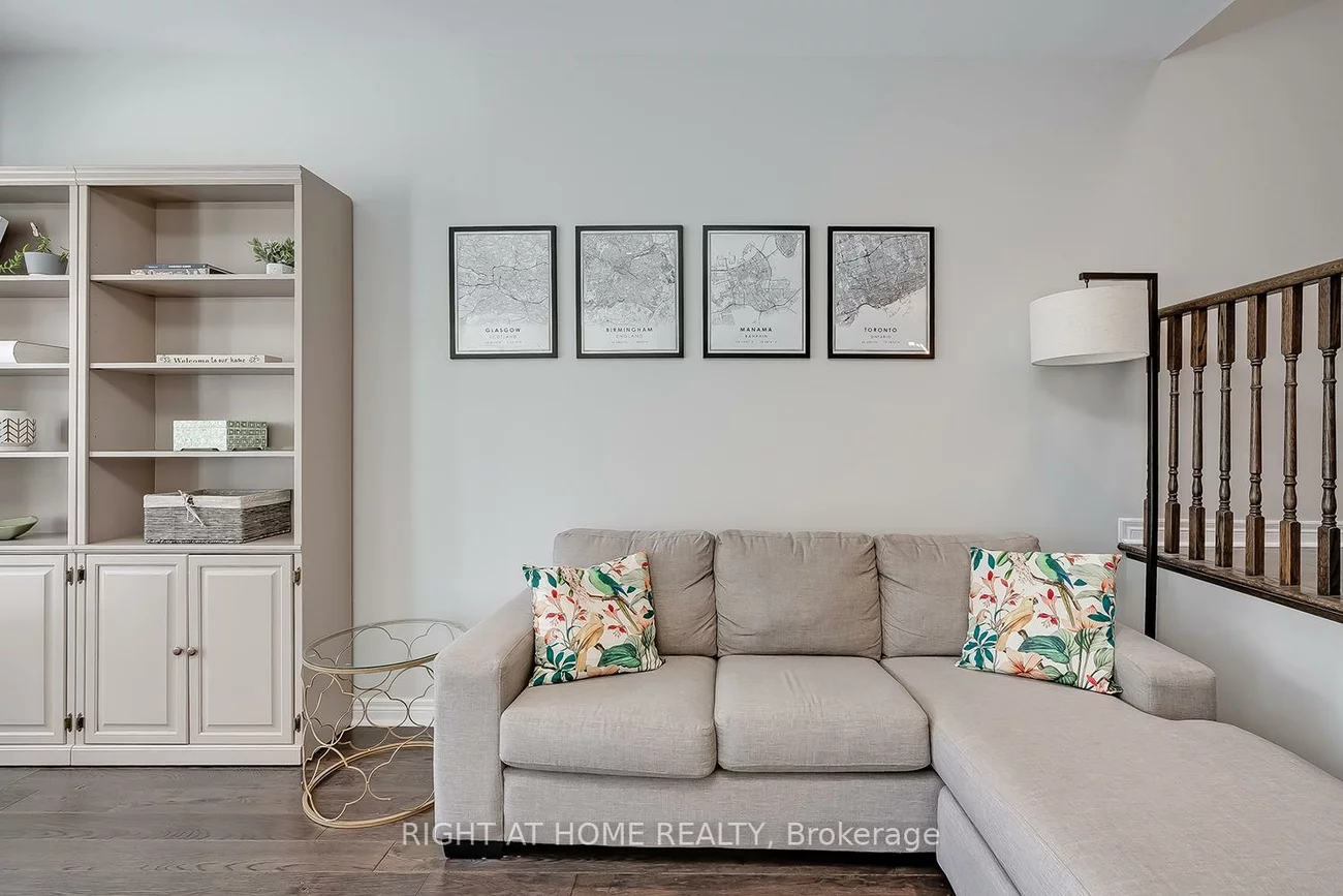 2033, Trawden, 1000 - BC Bronte Creek, Oakville
