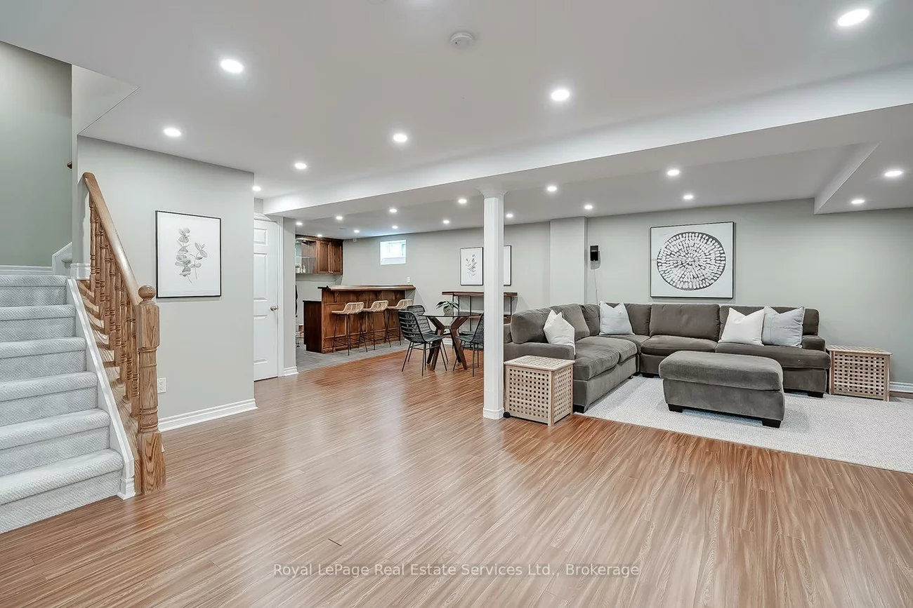 1429, Thistledown, 1007 - GA Glen Abbey, Oakville