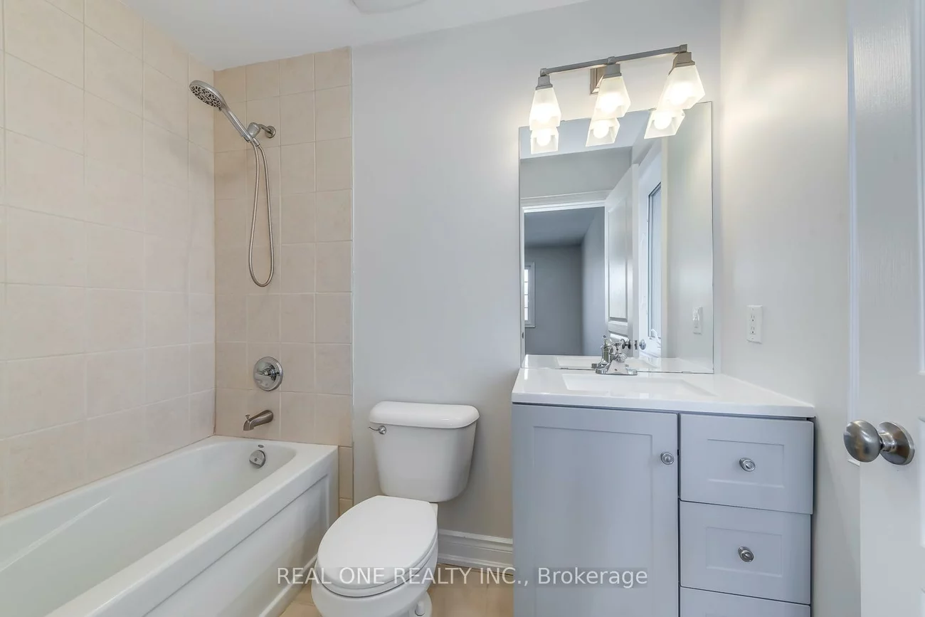 1426, Redwing, 1022 - WT West Oak Trails, Oakville