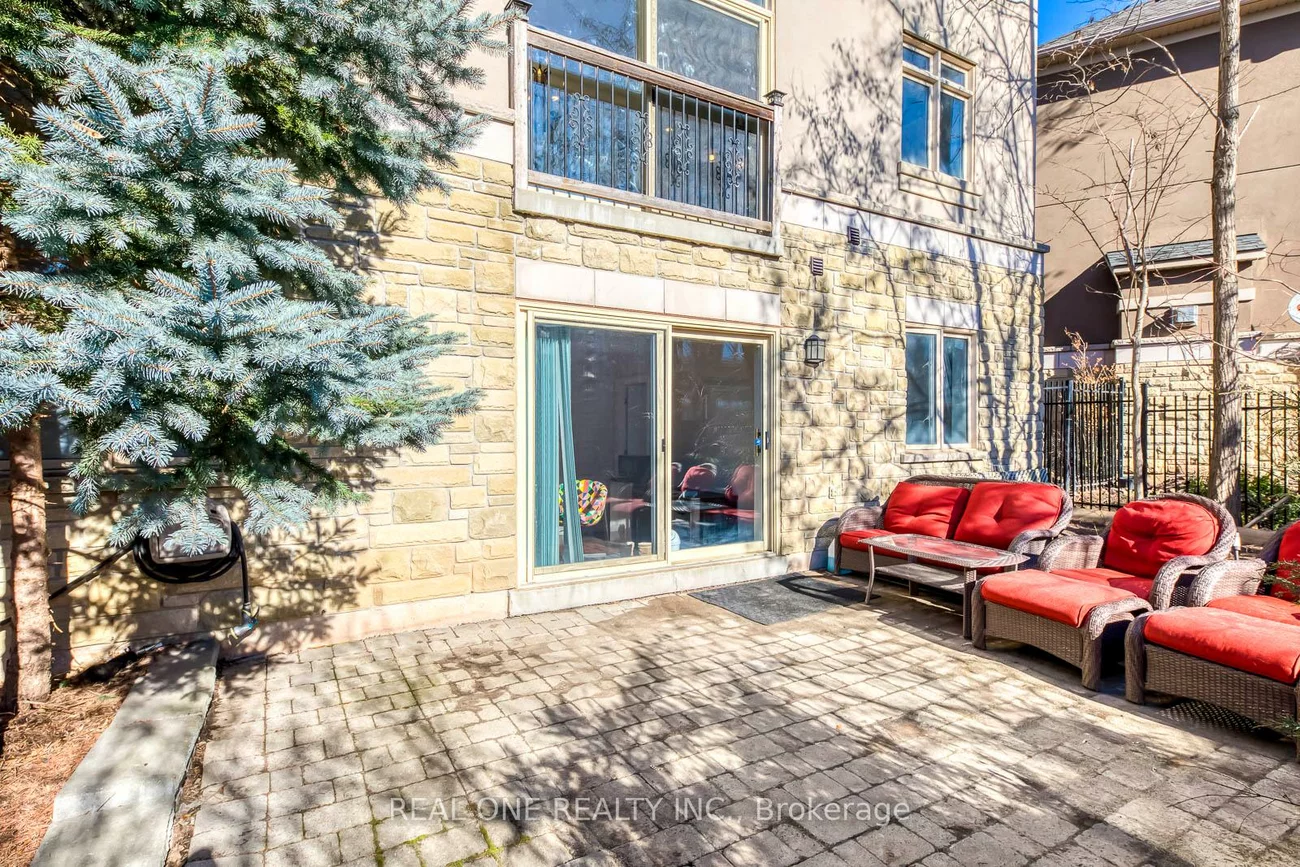 1426, Redwing, 1022 - WT West Oak Trails, Oakville