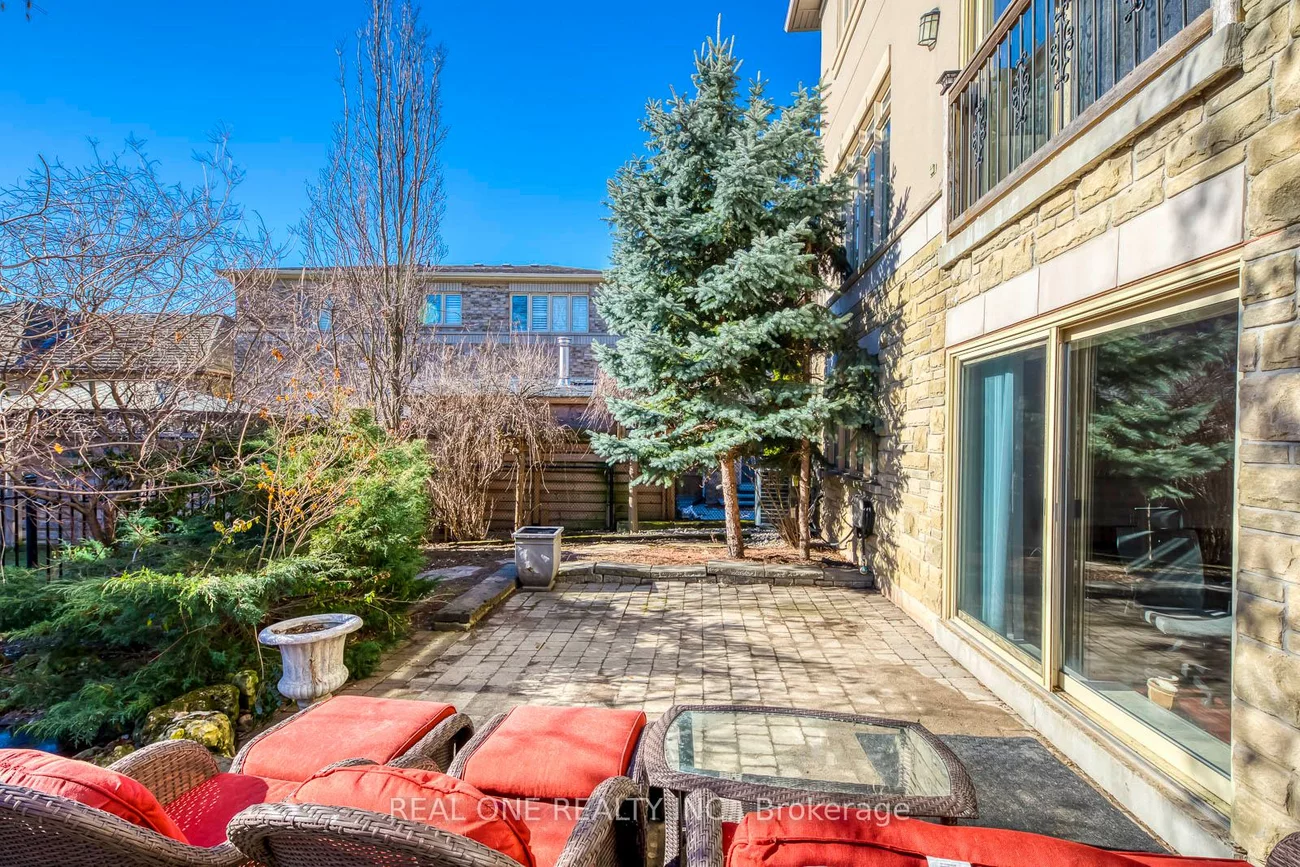 1426, Redwing, 1022 - WT West Oak Trails, Oakville