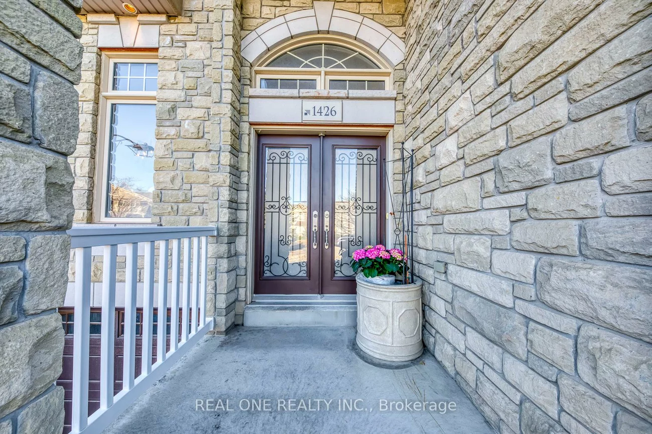 1426, Redwing, 1022 - WT West Oak Trails, Oakville