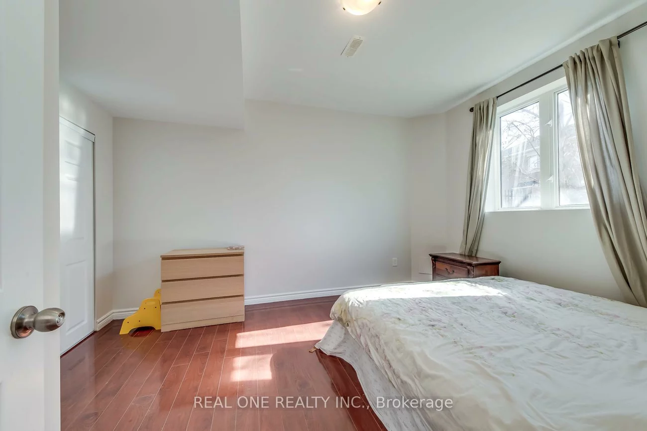 1426, Redwing, 1022 - WT West Oak Trails, Oakville