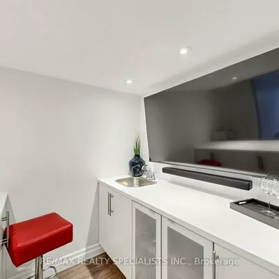 3275, Stalybridge, 1000 - BC Bronte Creek, Oakville