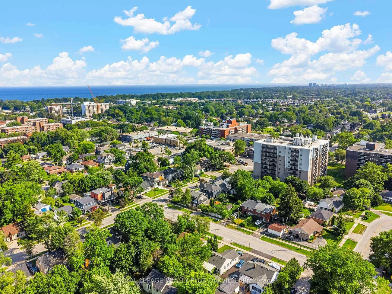 47, Stewart, 1002 - CO Central, Oakville