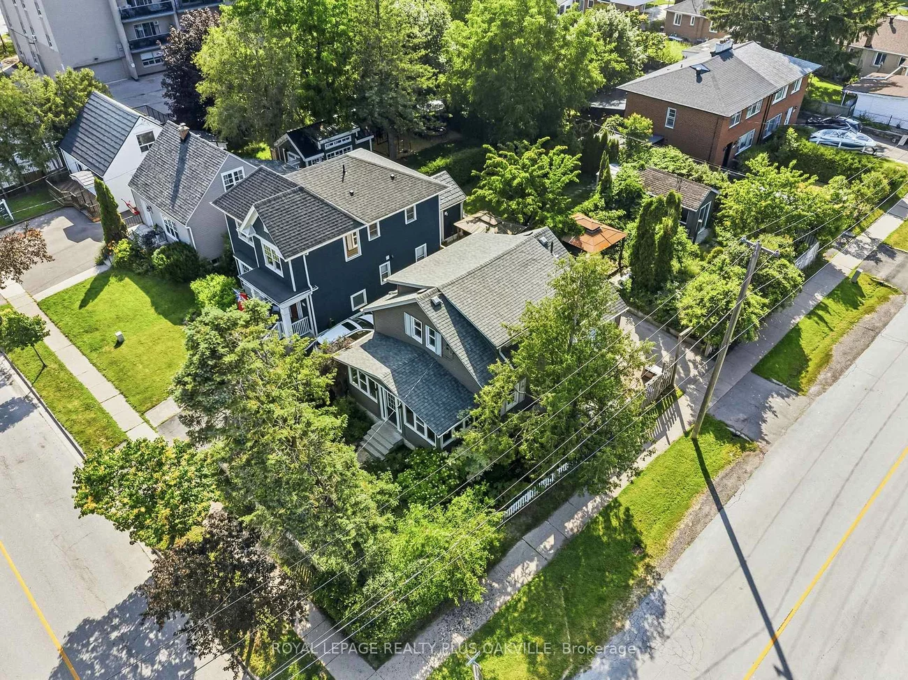 47, Stewart, 1002 - CO Central, Oakville
