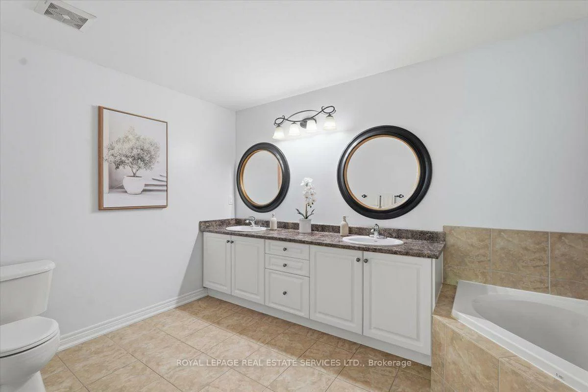 3343, Stocksbridge, 1000 - BC Bronte Creek, Oakville