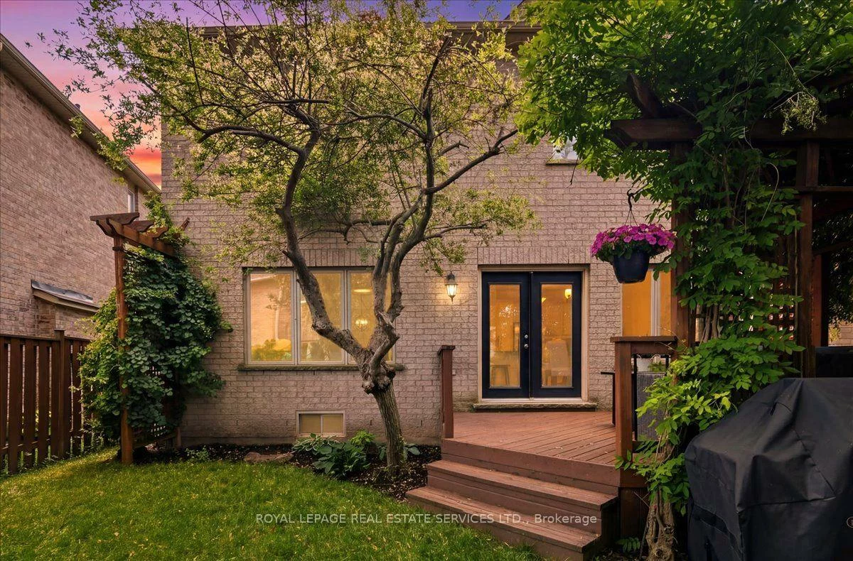 3343, Stocksbridge, 1000 - BC Bronte Creek, Oakville