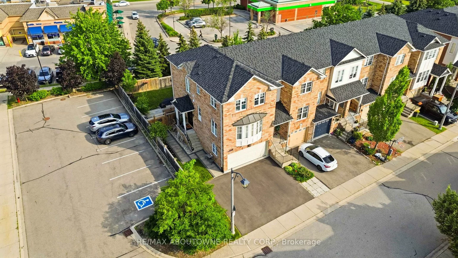 2228, Jillian, 1019 - WM Westmount, Oakville